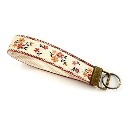 QIUDU floral wristlet keychain packaging gift ready